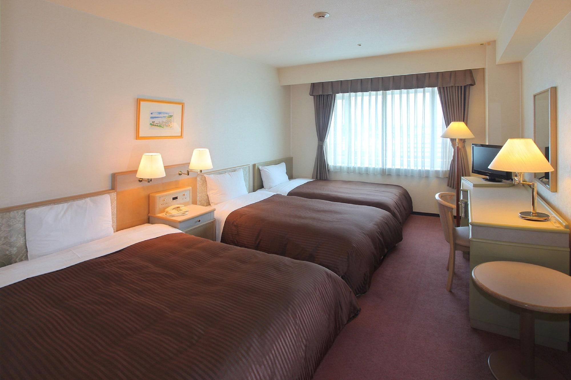 Hotel Green Tower Makuhari Chiba Buitenkant foto