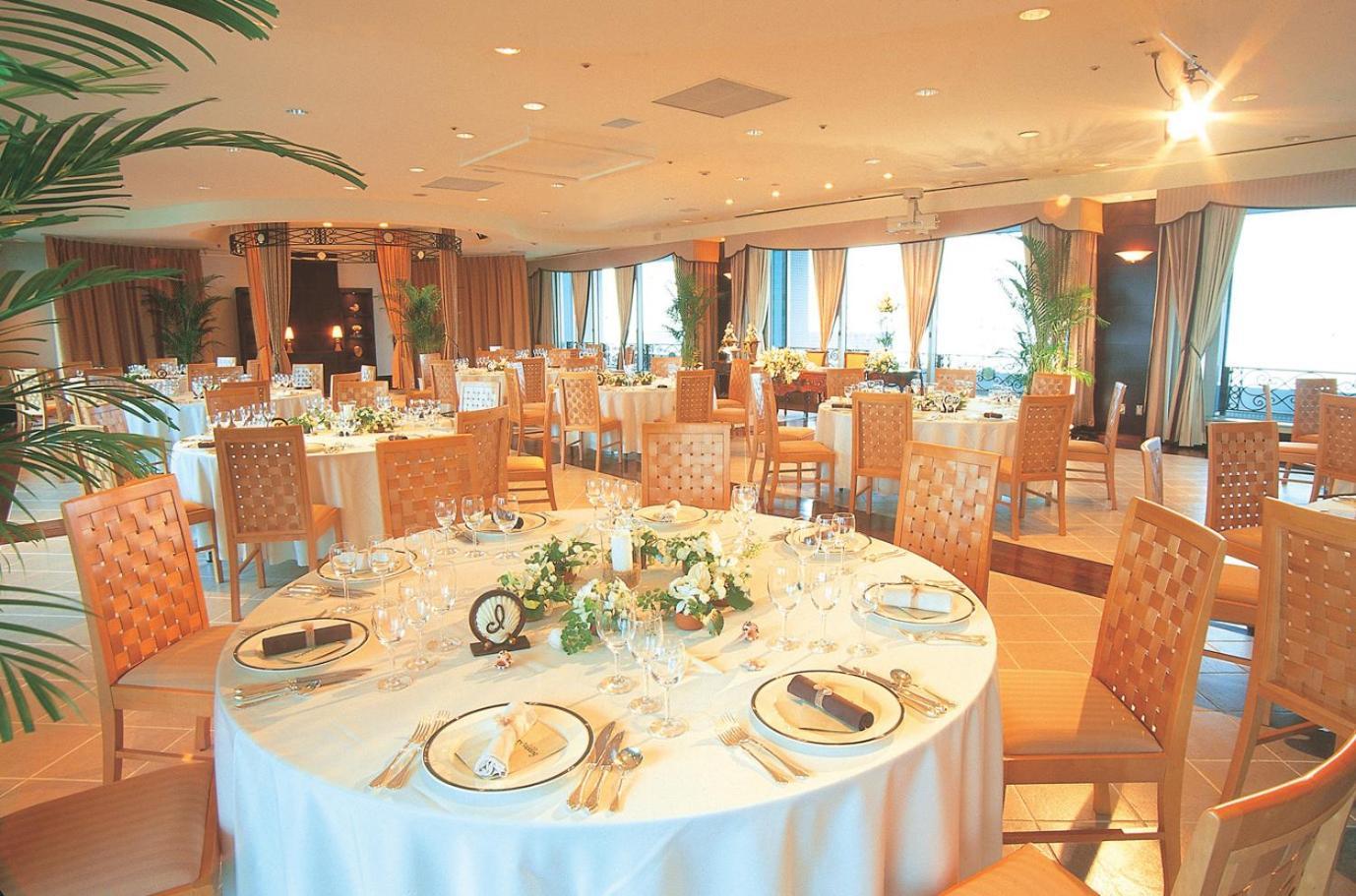 Hotel Green Tower Makuhari Chiba Buitenkant foto